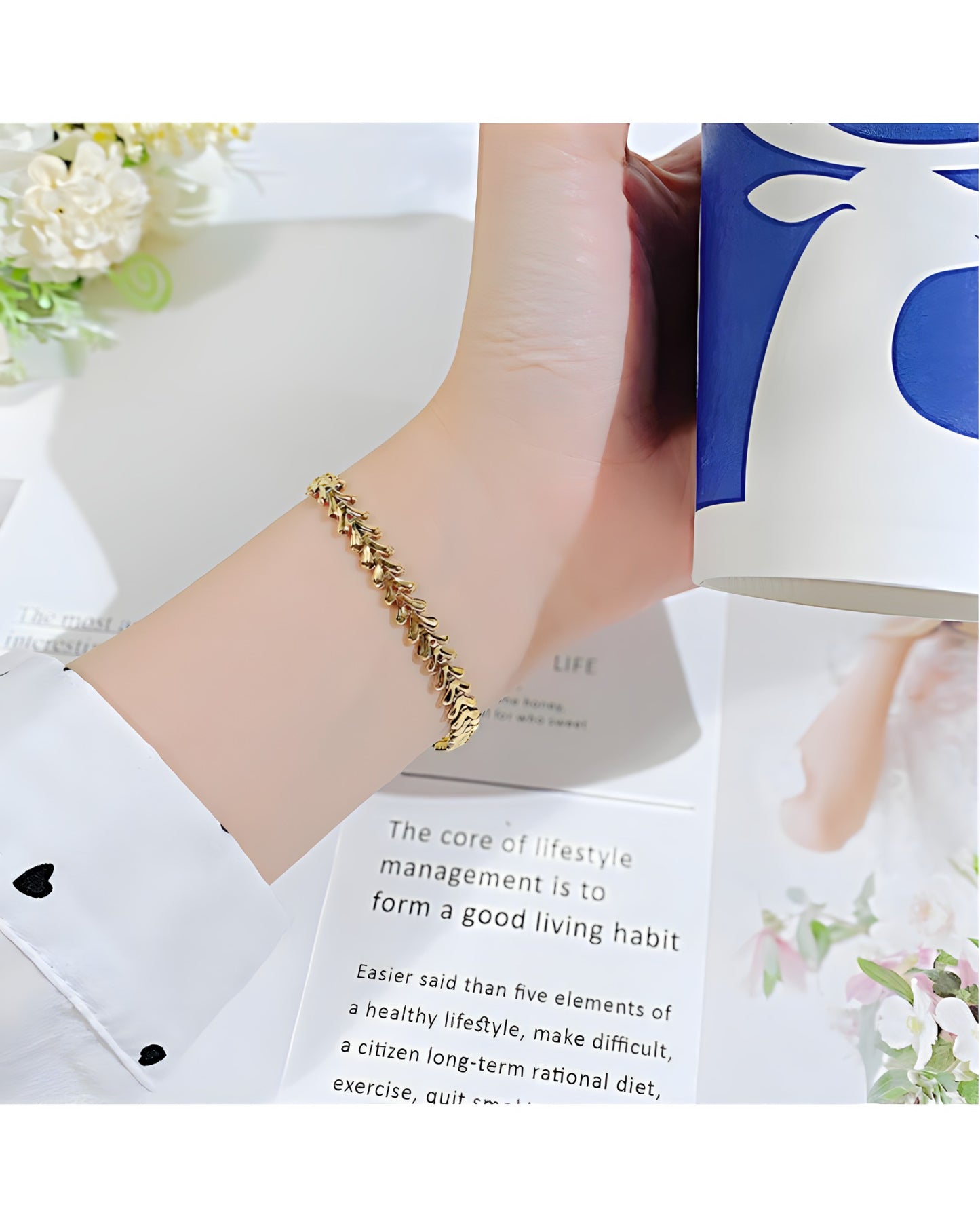 Golden Elegance Bracelet - Adjustable Chain - BWBR100-002